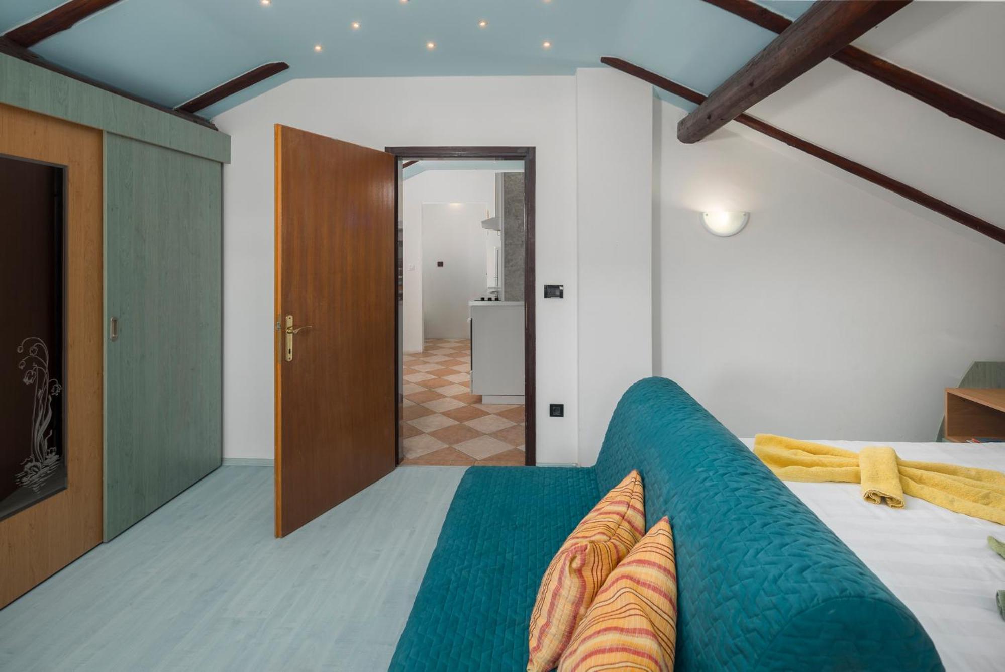 Apartment Tina Porec